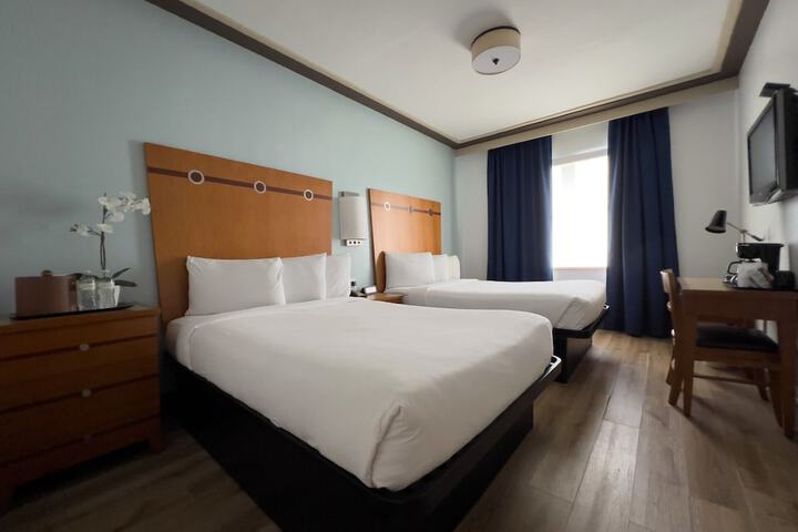 Room 28 of 56