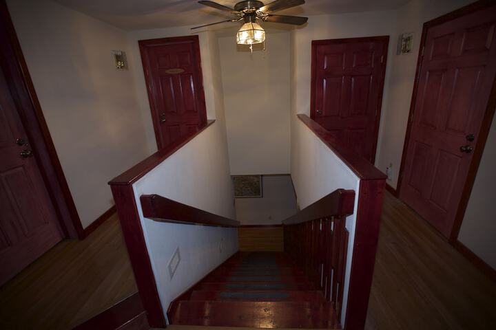 Ballroom/Hall 56 of 57