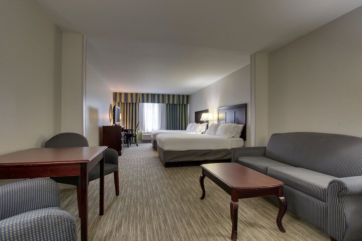 Room 18 of 44