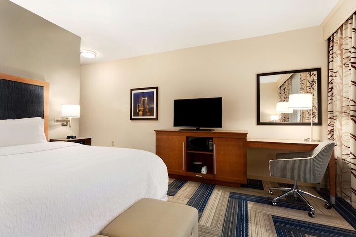 Hampton Inn Kennewick at Southridge