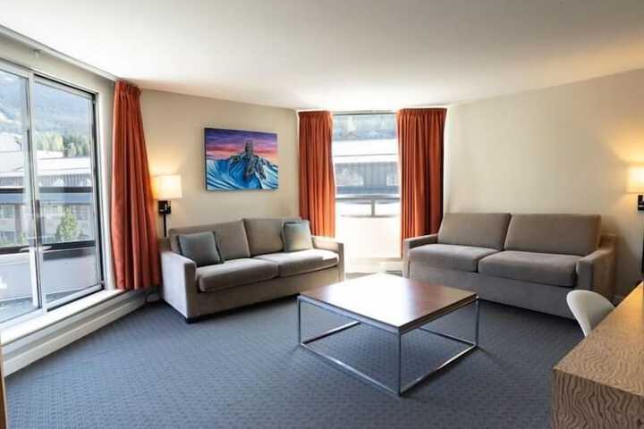 Adara Hotel