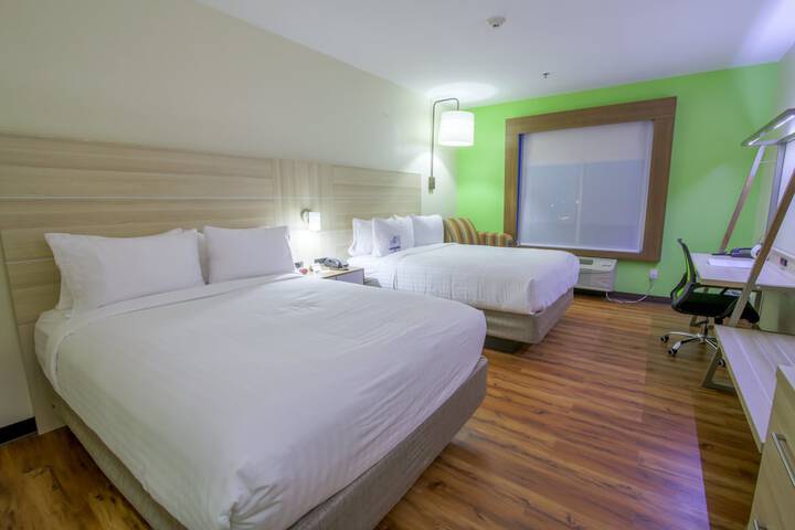 Room 18 of 26