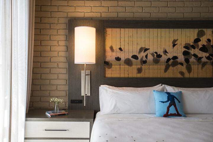 Room 41 of 70