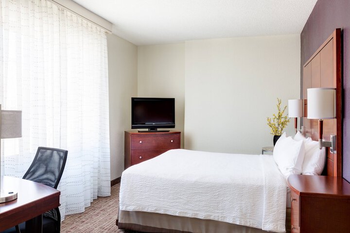 Room 13 of 29