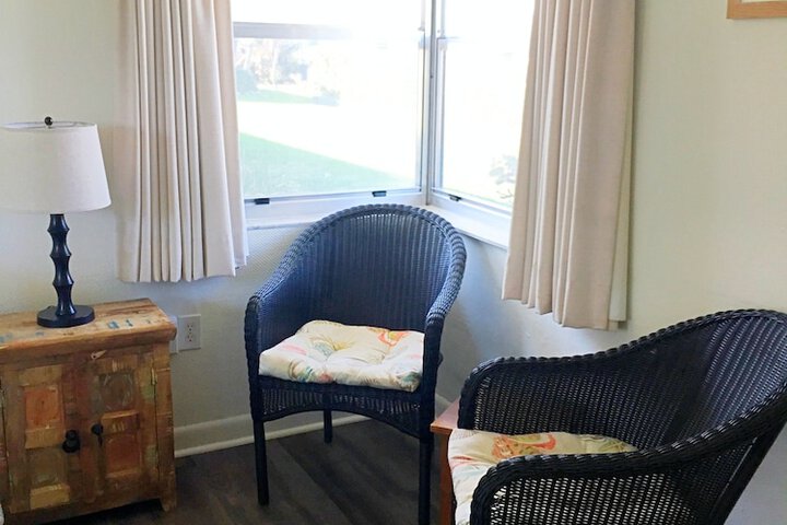 Room 44 of 98