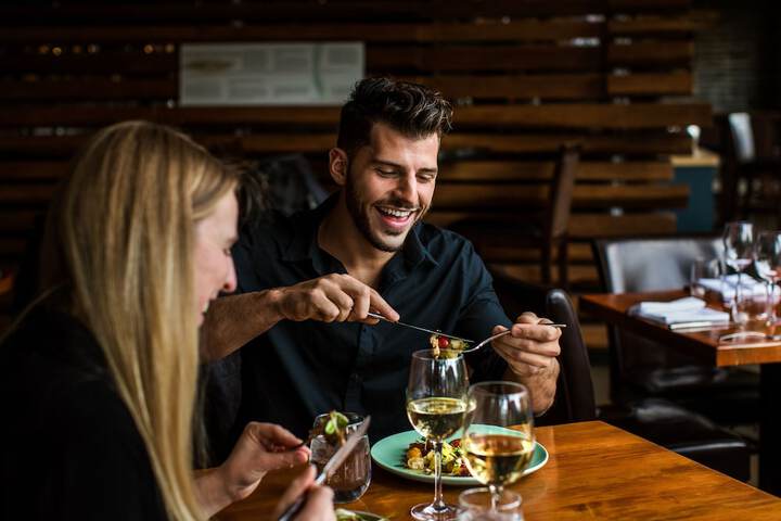 Dining 69 of 100
