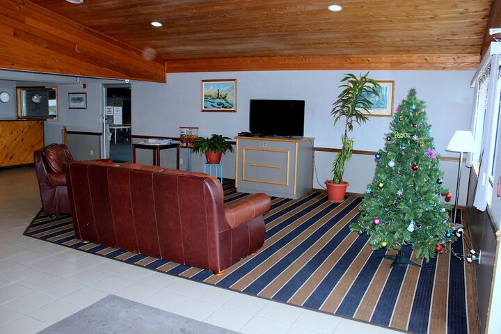 Super 8 by Wyndham Missouri Valley