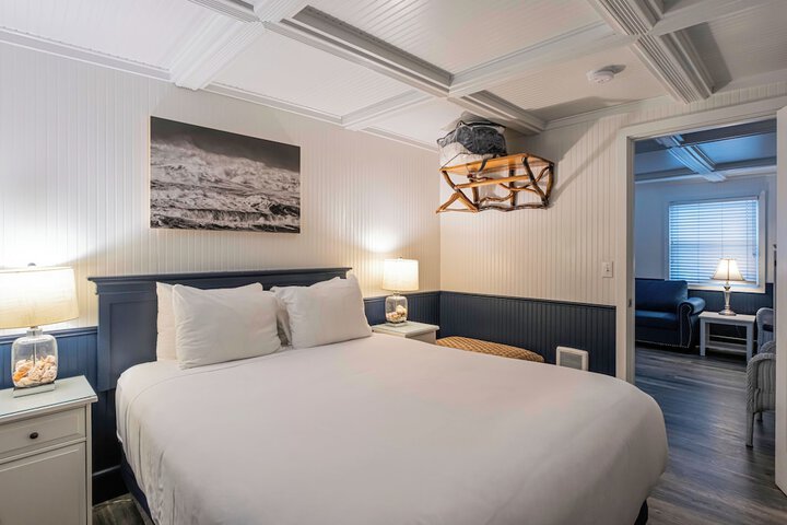 Cannon Beach Hotel Collection