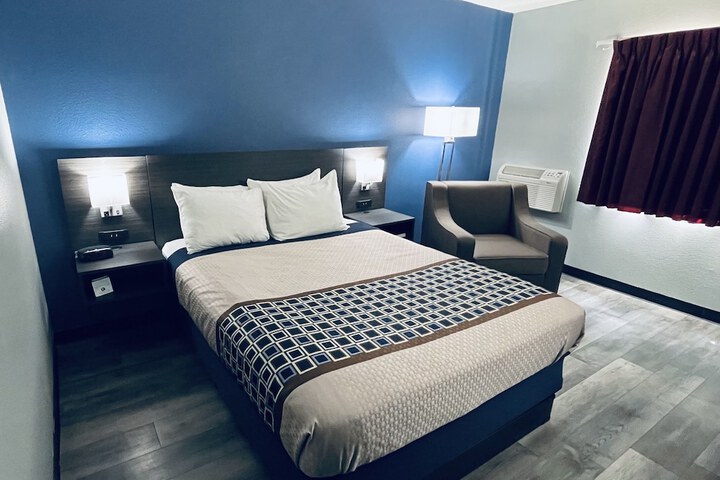 Room 31 of 43