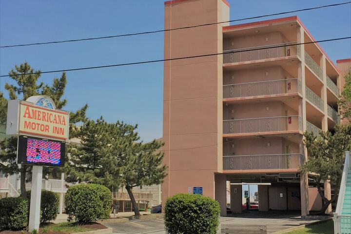 Hotel 2 of 41