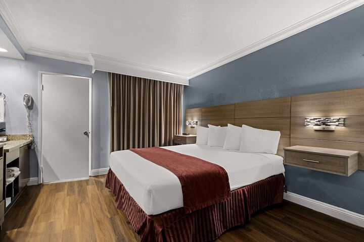 Best Western Moreno Hotel & Suites