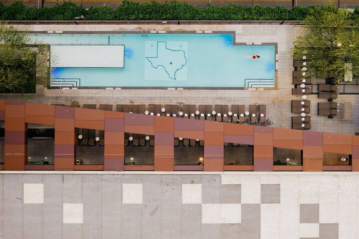 Pool 12 of 174