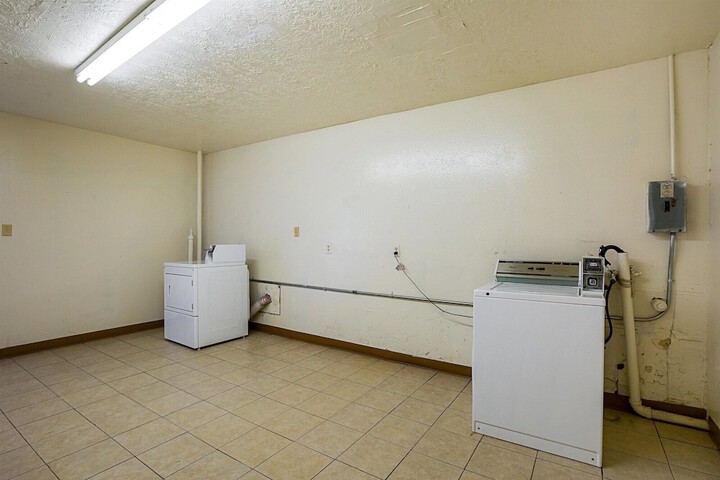 Motel 6 Madisonville TX