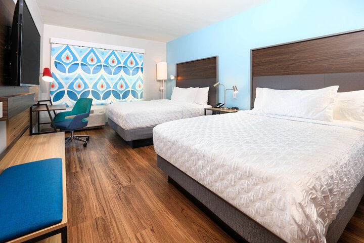 Room 12 of 20