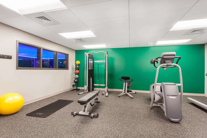 Wingate by Wyndham Altoona Downtown / Medical Center