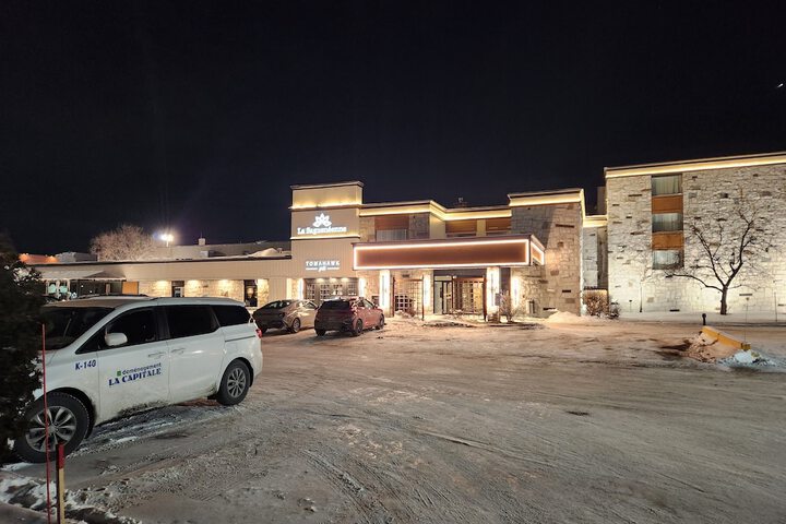 Hotel 4 of 127