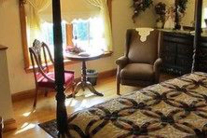 The Hurst House Bed and Breakfast