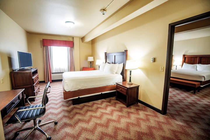 Room 20 of 35