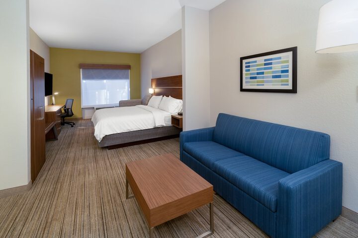Room 8 of 44