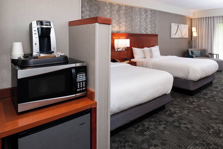 Courtyard by Marriott High Point