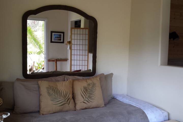 Aloha Crater Lodge
