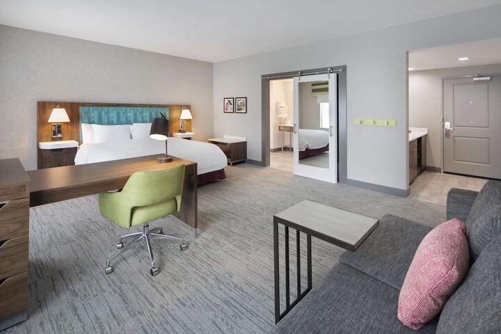 Room 18 of 34