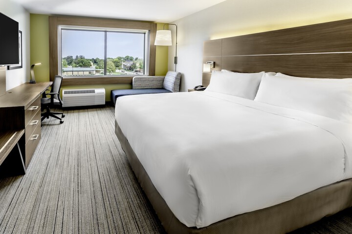 Room 21 of 51