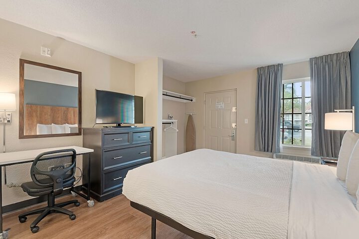 Room 40 of 57