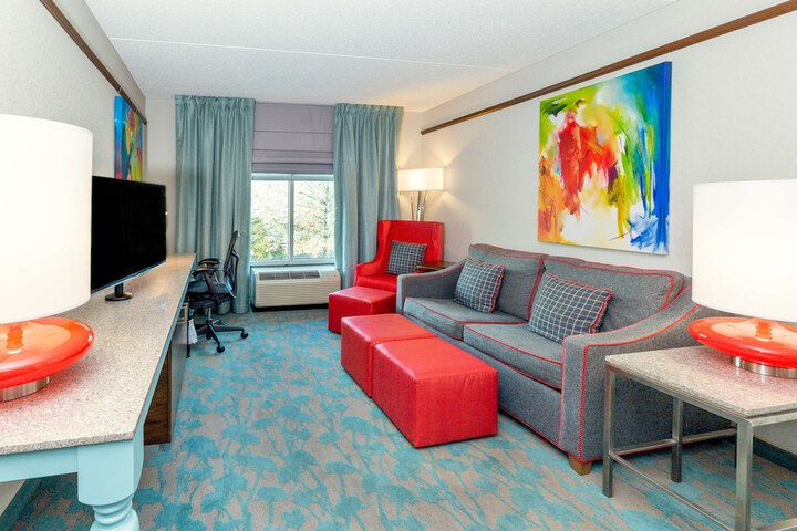Room 21 of 83