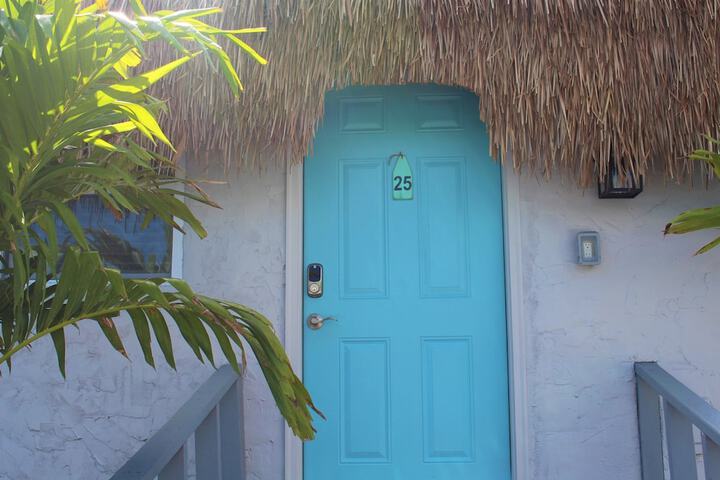 Room 47 of 77