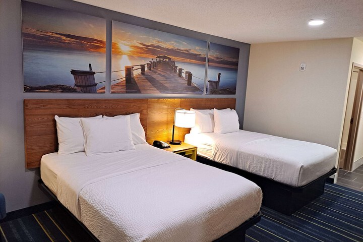Room 41 of 49