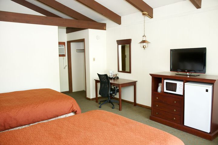 Room 15 of 36