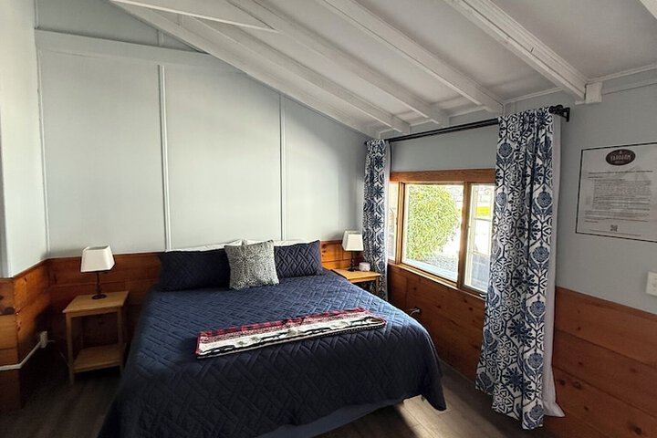 Yardarm Motel