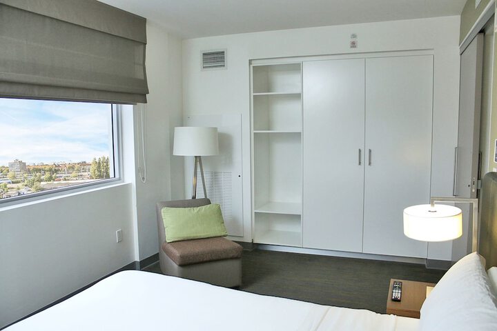 Room 36 of 50