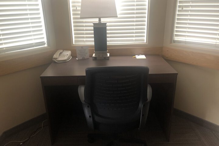 Room 40 of 49