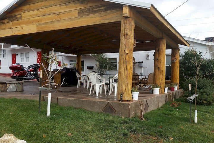 Rocket Motel