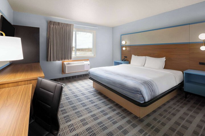 AmericInn by Wyndham Oscoda Near AuSable River