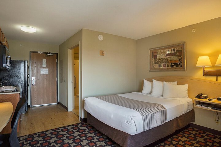 Room 16 of 22