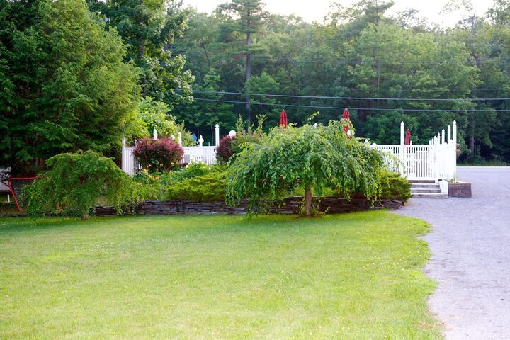 Property Grounds 48 of 57