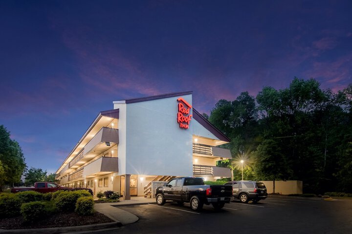 Hotel 5 of 35
