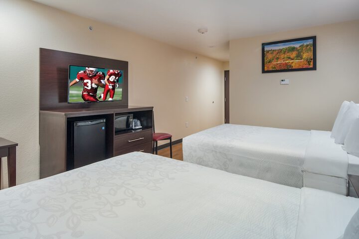 Room 22 of 33