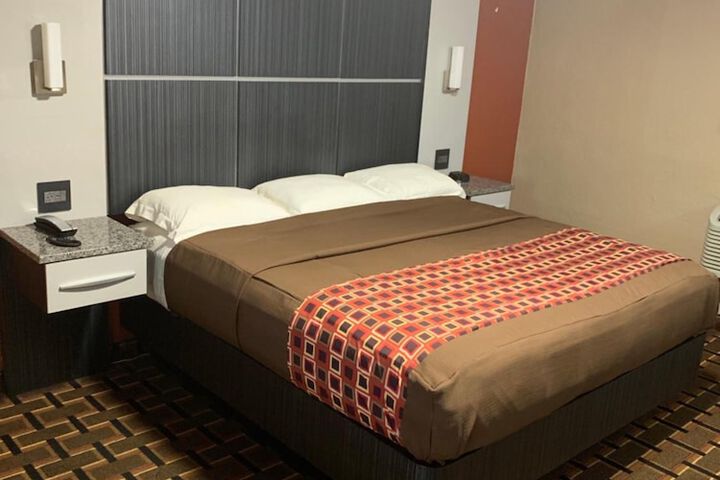 Budget Inn