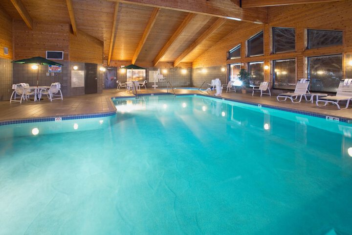 Pool 2 of 32