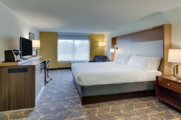 Holiday Inn Staunton Conference Center by IHG
