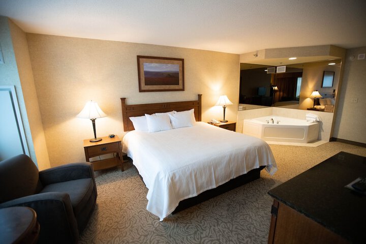 Room 15 of 36