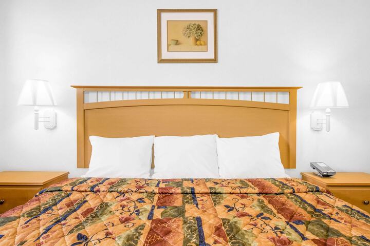 Room 21 of 29