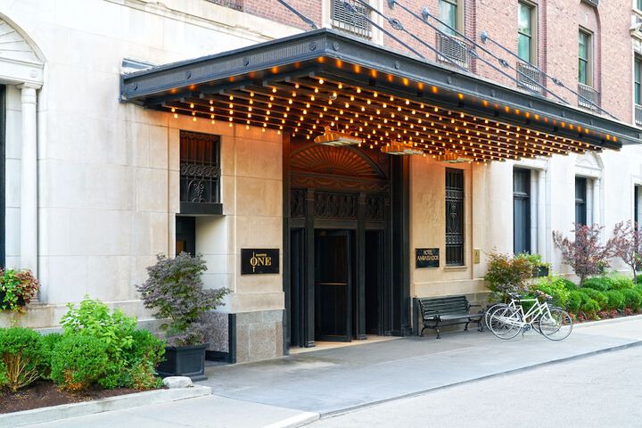 Hotel 2 of 99