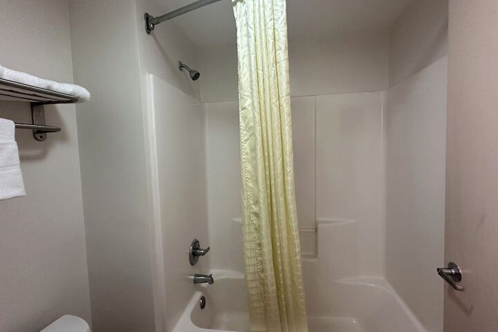 Carom Inn Denham Springs-Baton Rouge