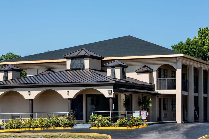 Hotel 2 of 16