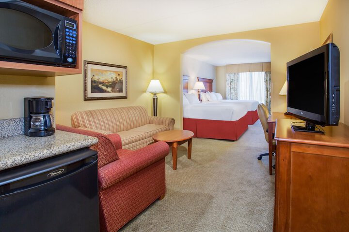 Room 26 of 41